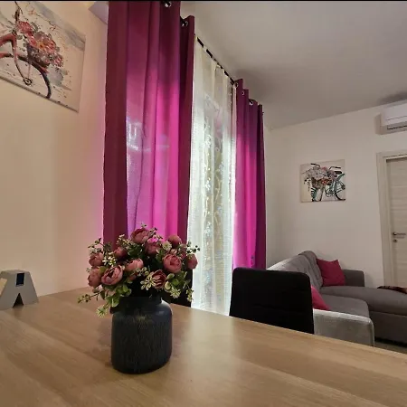 Aurora, Liguria * Рапалло