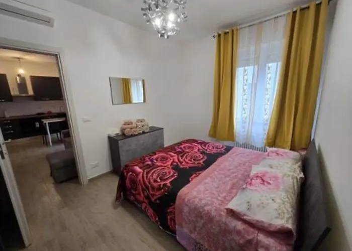 Aurora, Liguria * Рапалло