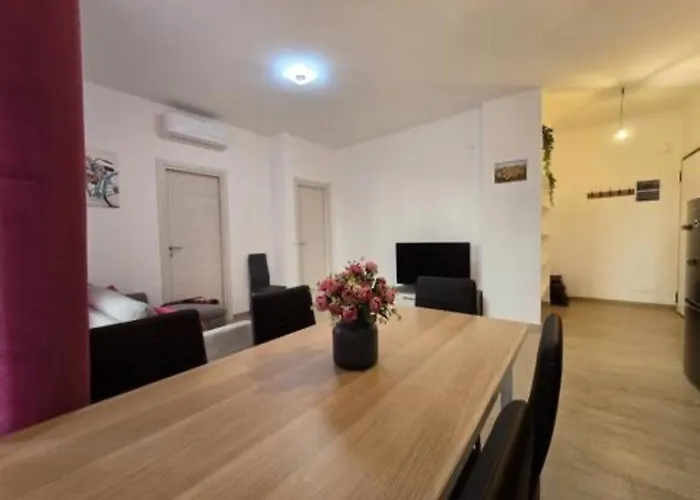 Aurora, Liguria Apartment *