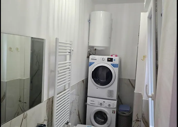 Aurora, Liguria * Rapallo